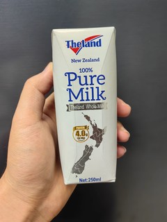 单价2.5一盒的纽仕兰纯牛奶