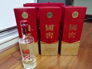 过年礼单，怎能少得了国窖1573！