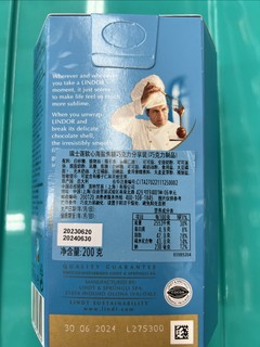 瑞士莲（lindt）意大利原装进口海盐焦糖软心巧克力！