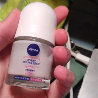 妮维雅（NIVEA）女士走珠止汗露 