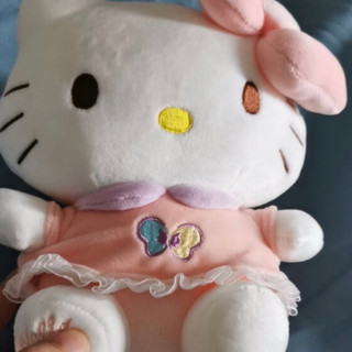 Hello Kitty 正版凯蒂猫公仔猫咪玩偶安抚毛绒玩具

