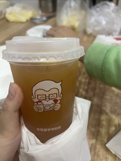 肯德基的这个柠檬茶饮一般啊，还是蜜雪冰城好喝！