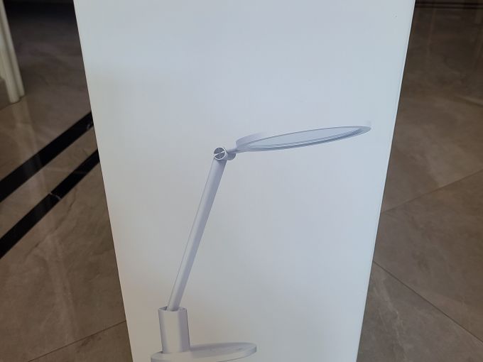 华为智选普通台灯怎么样 华为全光谱护眼灯_什么值得买