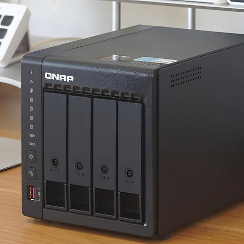 QNAP TS-462C2 NAS：超越预期的高性能存储解决方案！