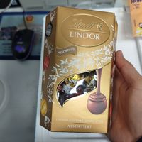21一盒的瑞士莲巧克力买的第二盒了。