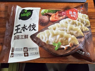 必品阁菌菇三鲜水饺