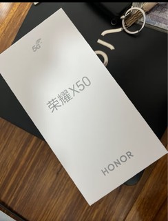 荣耀X50 第一代骁龙6芯片 1.5K超清护眼硬核曲屏 5800mAh超耐久大电池 5G手机 8GB+128GB 典雅黑