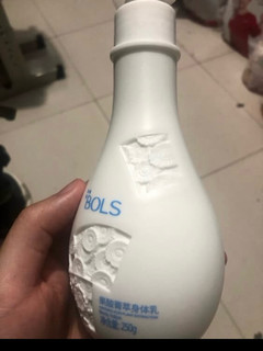 葆丽匙（Bols）果酸身体乳