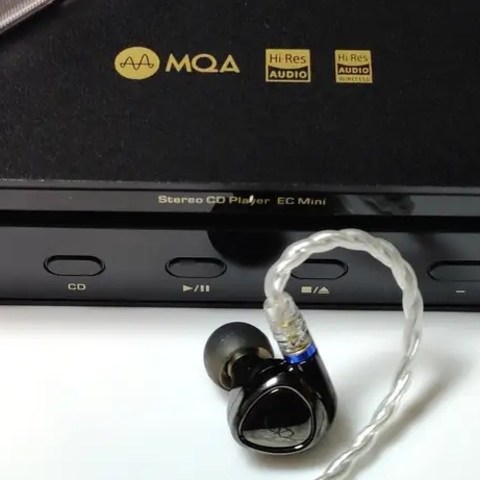 一机走遍天下 山灵EC Mini便携CD桌面HiFi一体机器材搭配听感分享