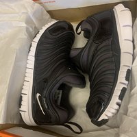 一双万能穿搭Nike毛毛虫