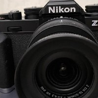 入门级尼康Zfc微单相机：复古魅力与现代科技的完美融合