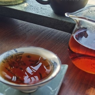 养生从一杯茶开始，把饮料换成茶吧