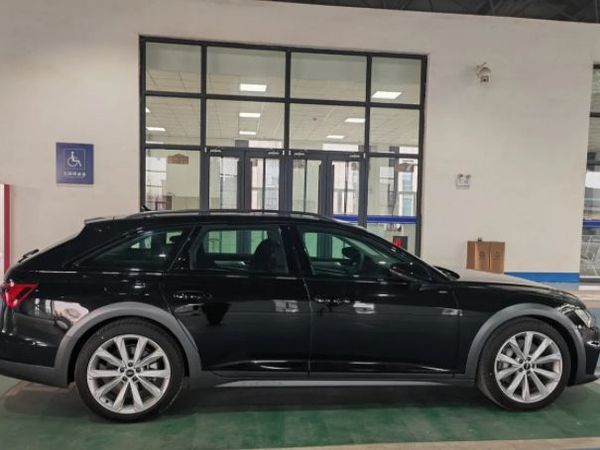 试驾了朋友新买的奥迪A6 Allroad，说说驾驶感受！