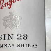 奔富的BIN28设拉子干红葡萄酒，当口粮确实不错的哦！