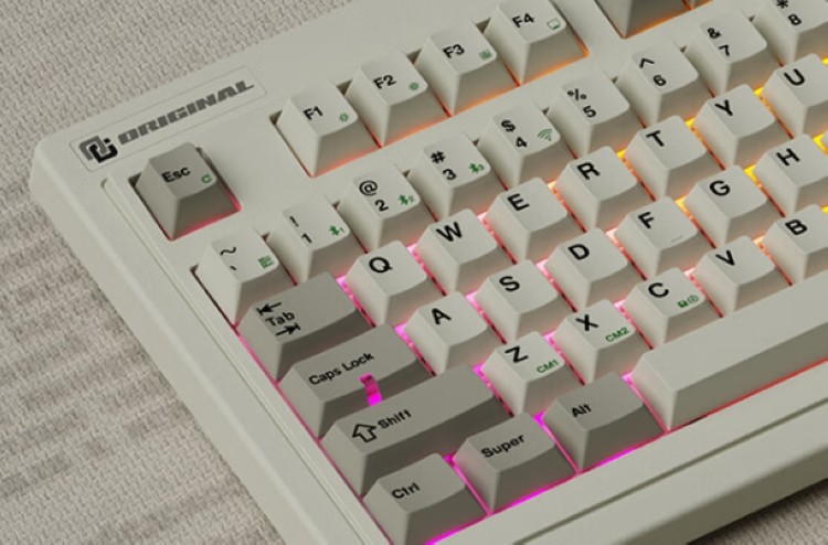 以过去，致现在：腹灵发布 OG87 和 OG104 机械键盘，采用复古风格
