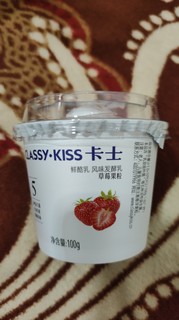 卡士 CLASSY.KISS 草莓果粒鲜酪乳 100g*6杯