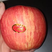 10块钱一个的苹果，到底是谁在买啊？