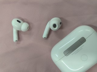 苹果 AirPods Pro 耳机：让你的音乐世界更加清晰