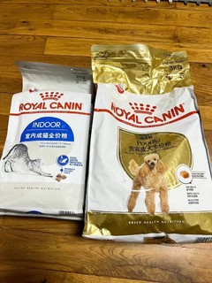 ￼￼皇家狗粮 贵宾成犬狗粮 犬粮 小型犬 PD30 通用粮 10月-8岁 0.5KG￼￼