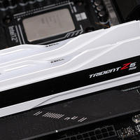 稳超8200MHz，芝奇Trident Z5 RGB DDR5-7200 24Gx2内存评测