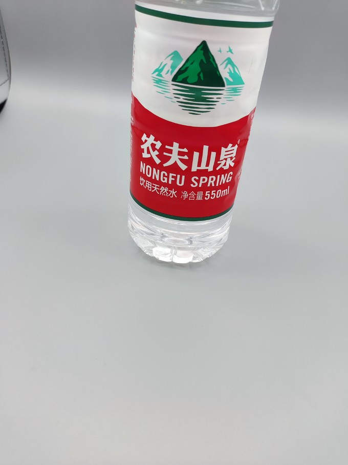 农夫山泉饮用水