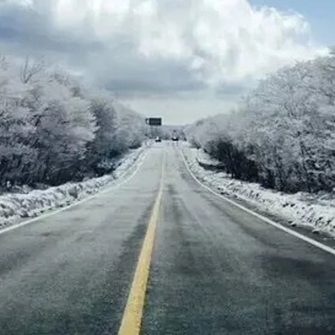 开着房车去看雪：原来可以这样浪漫!