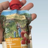 爷爷的农场，苹果，草莓，儿童果泥分享。