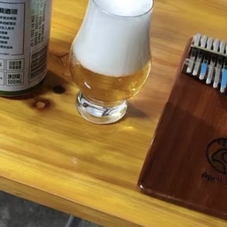 啤酒