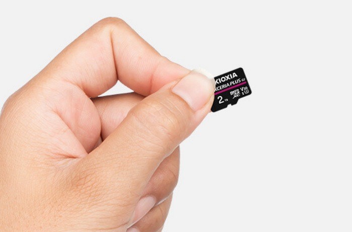 铠侠发布 Exceria Plus G2 microSDXC 2TB 大容量存储卡，16层堆叠、100MB/s 读速