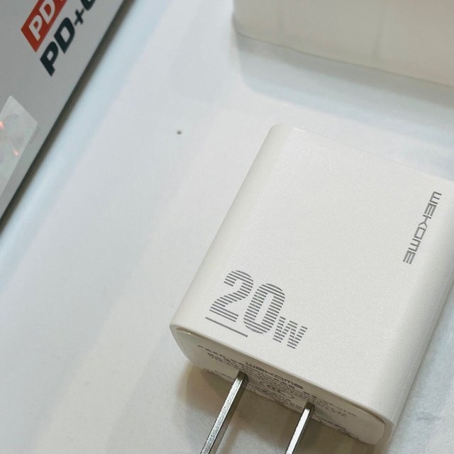 银行积分换的充电头，用起来还可以！