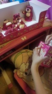 哇！小公主的草莓熊盲盒来啦！