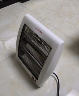 康佳（KONKA）取暖器家用小太阳电暖器桌面电暖气取暖台式烤火炉两档调节速热暗光