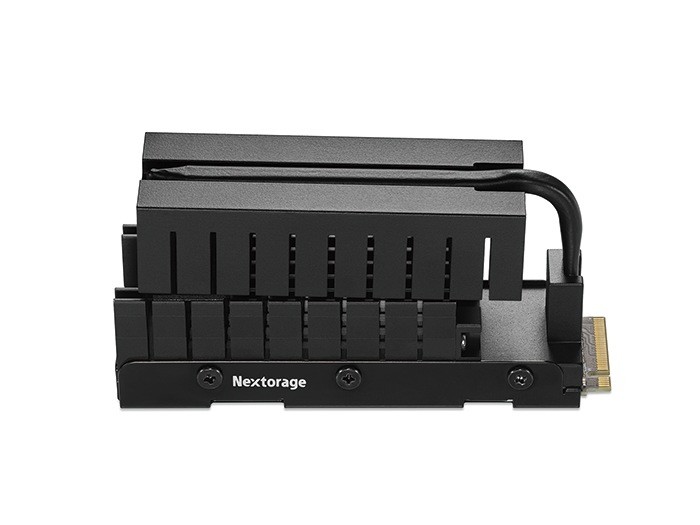 索尼 Nextorage 发布 X 系列高端 PCIe 5.0 SSD ，热管散热器、12.4GB/s 读速
