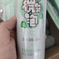 微泡苏打气泡水