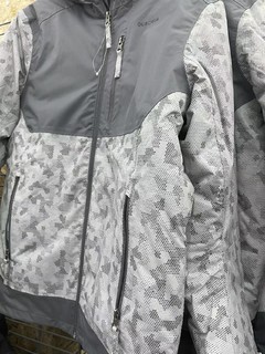 穿上迪卡侬登山服，燃烧卡路里