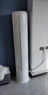 ￼￼奥克斯（AUX）立式空调 3匹柜机 一级能效柜机 客厅节能WIFI智控 超远风  升级大风口(KFR-72L￼￼