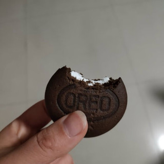 奥利奥（Oreo）夹心云朵蛋糕