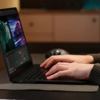 LG 为 Gram 新笔记本电脑塞入了不少 AI 功能，其中还有一款全球最轻 16 寸二合一笔电