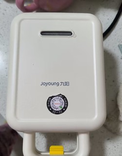 九阳 （Joyoung）三明治机家用多功能早餐机轻食机华夫饼机电饼铛 SK06K-GS130