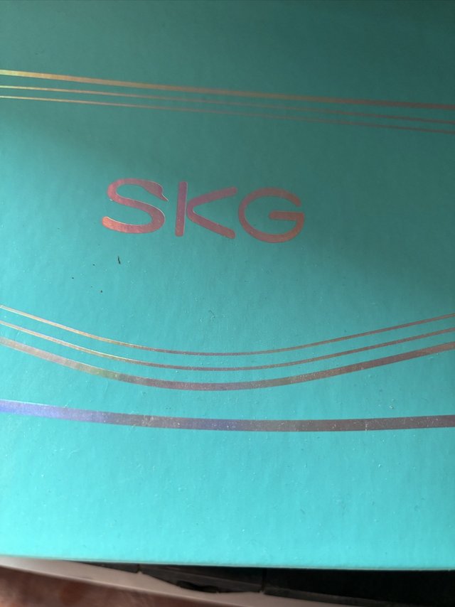 Skg腰部按摩仪，暖暖的好舒服