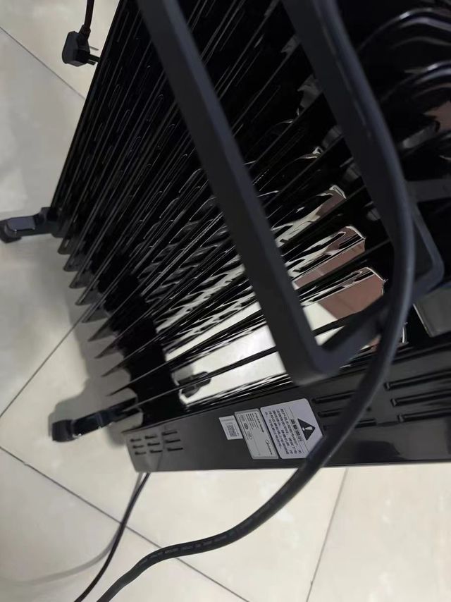 美的取暖器HYX-22N家用油汀节能电暖器片省电暖风机客厅烘干暖炉