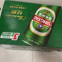 青岛啤酒，父亲最喜欢喝的啤酒，过年给他安排上