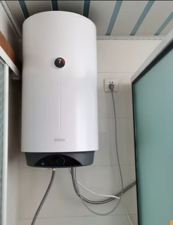 海尔（Haier） 电热水器家用洗澡竖立式/落地式大容量50/60/80/150/200升EC5FP 60L 