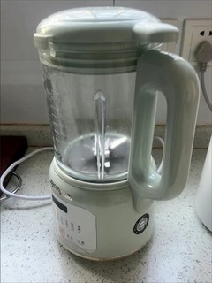 九阳（Joyoung）豆浆机1.2L小型家用破壁机料理机多功能榨汁机米糊辅食机一键清洗可预约8叶刀头细腻￼￼