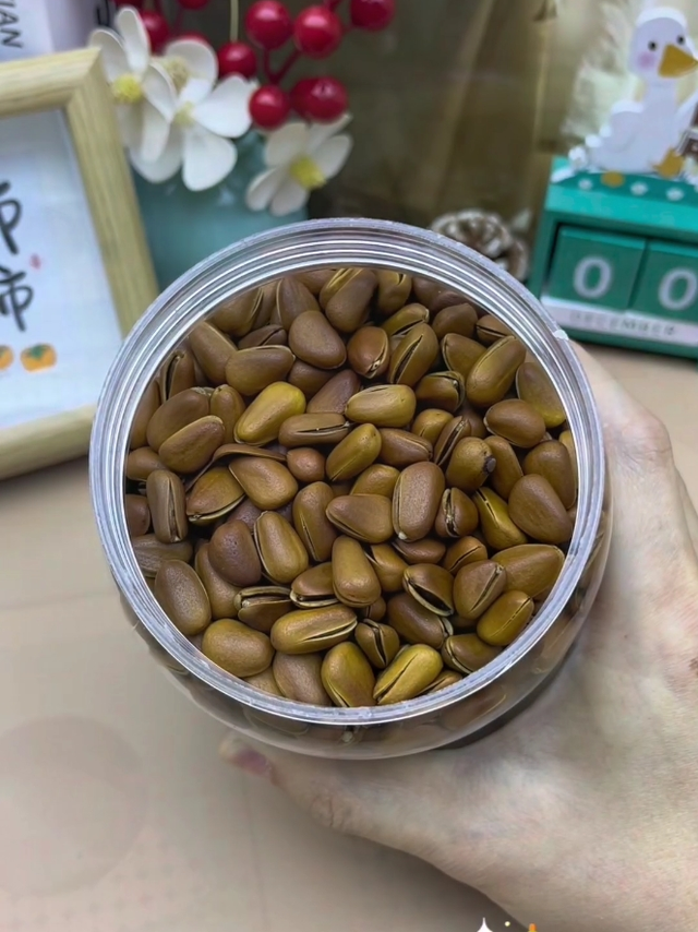 东北松子，一口咬出家乡情山！