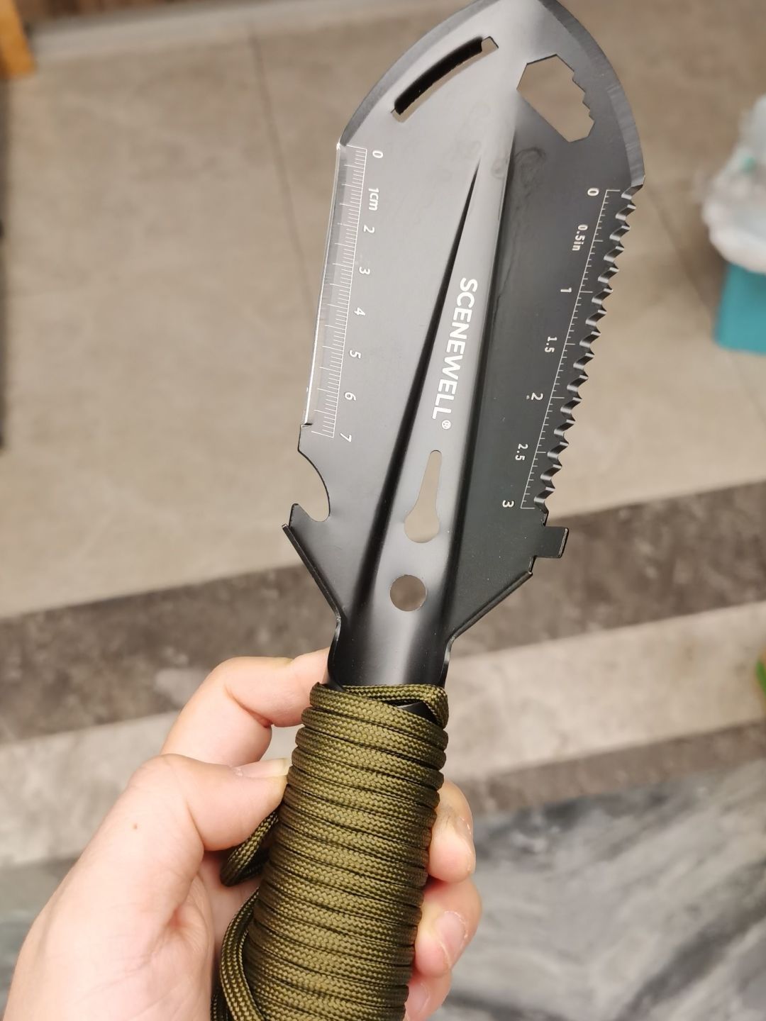 多功能工兵铲