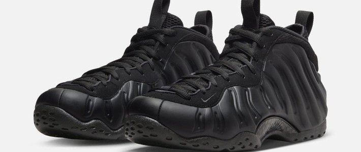 轻盈之舞：NIKE AIR FOAMPOSITE ONE 男子运动鞋