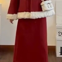 爆款推荐！拉夏贝尔2024龙年拜年服，酒红色长裙+厚款长袖外套，优雅又保暖！