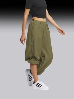 自在前行，adidas Originals女装秋宽松伞裤引领新潮流