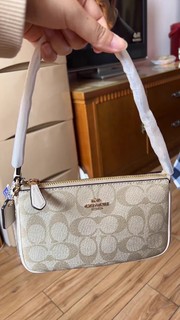 COACH/蔻驰官方 奥莱款女士Nolita19老花腋下包手拿包麻将包C3308